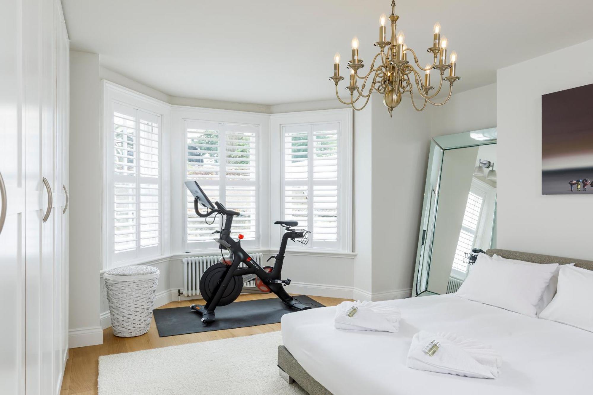 Spacious 2 Bedroom Apartment With Beautiful Garde Brighton Exterior photo
